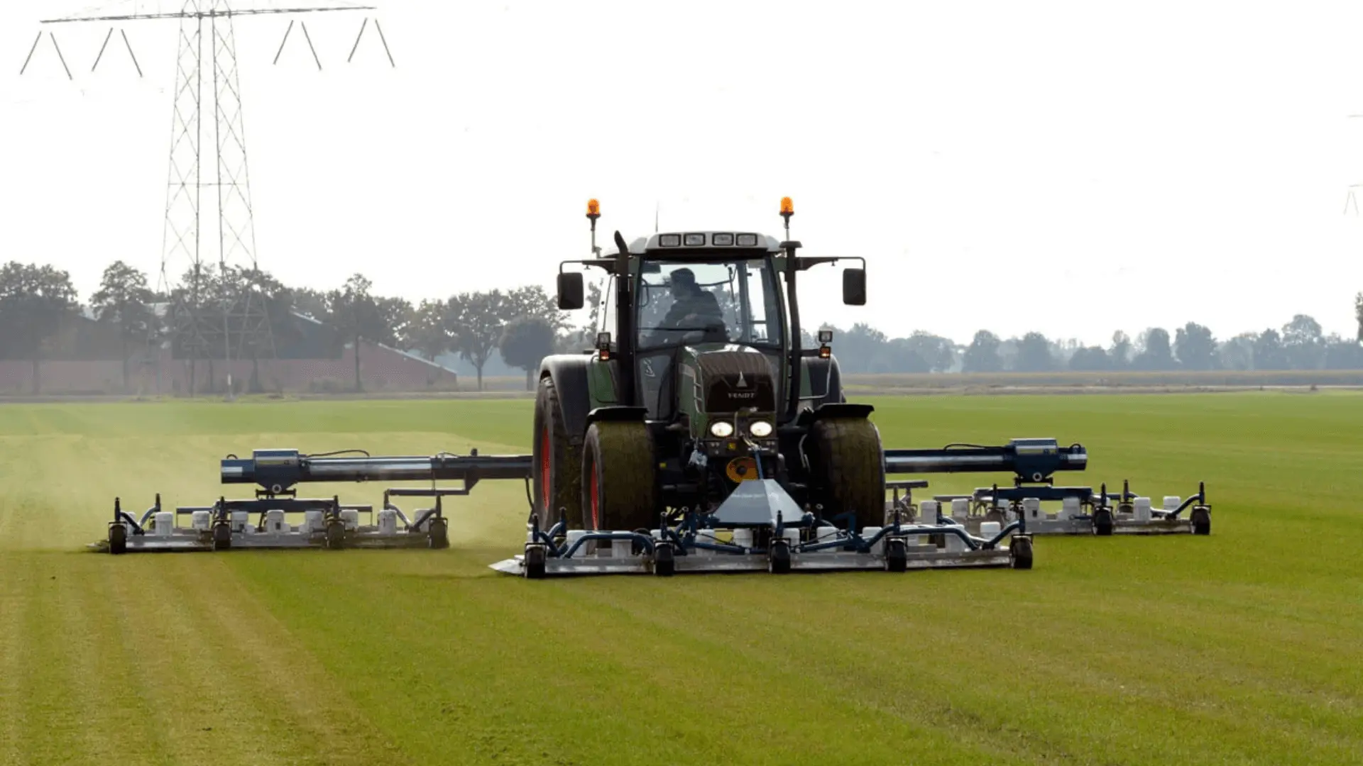 Green Clipper Sport XL gemeente grasmaaier - grootste elektrische tractor grasmaaier met 10 meter werkbreedte